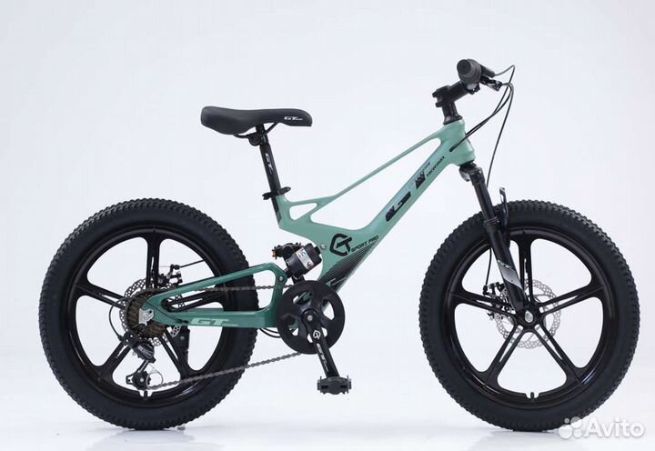 Велосипед на литых дисках, 20 дюйм, GT, алюминий