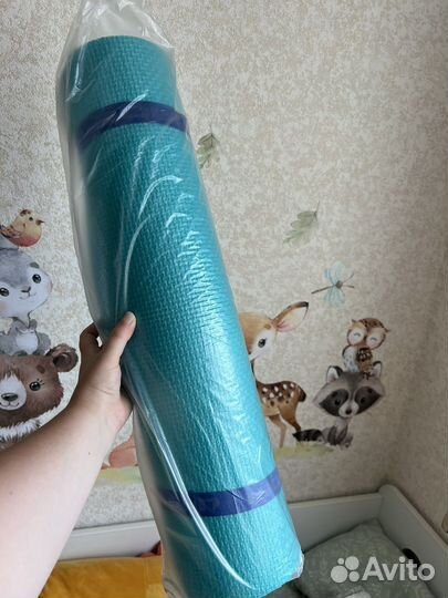 Коврик для йоги и фитнеса