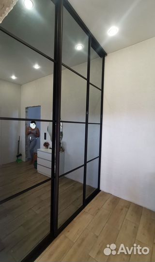 Двери купе зеркало Графит в пр. Бронза