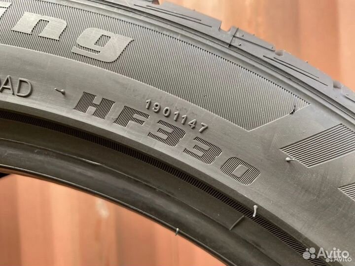 Habilead HF330 245/40 R18 97W