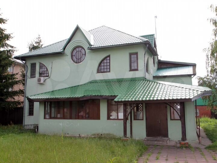 Комната 12 м² в 5-к., 1/2 эт.