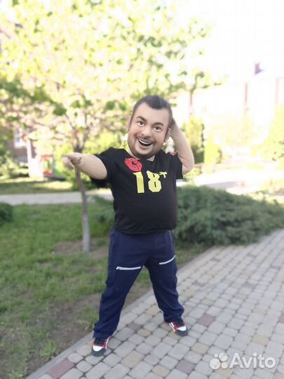 Поздравление шоу звёзд, Сергей Жуков