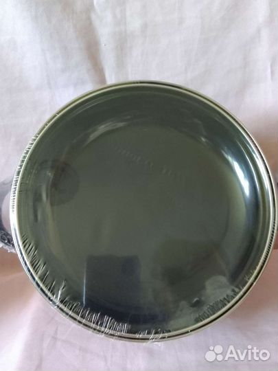 Новая эмалированная кастрюля 3 литра