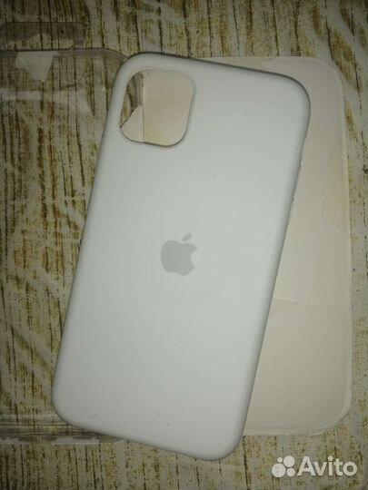 Чехол на iPhone 11 новый