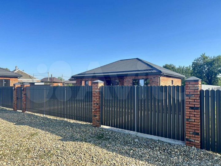 Дом 105 м² на участке 8 сот.