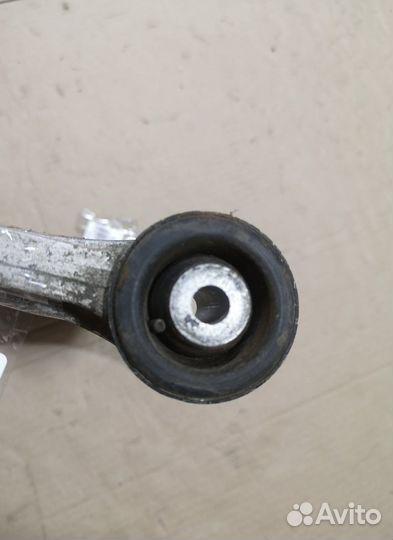 Рычаг передний верхний bmw 7 f02 2010