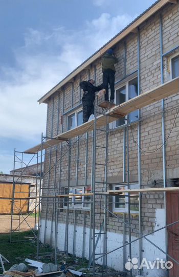 Бригада строителей