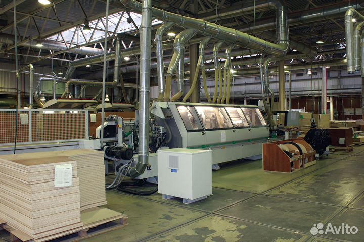 Сотрудники на мебельную фабрику