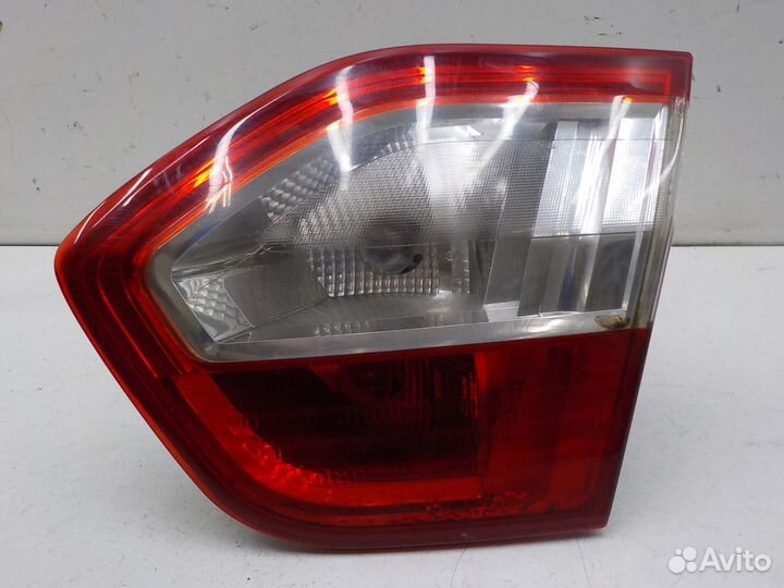 Фонарь задний правый внутренний Renault Fluence 20