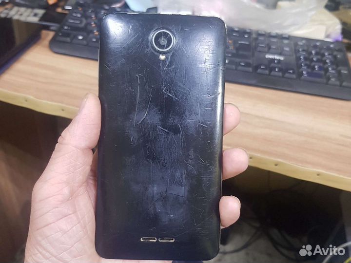 Dexp Ixion ES355 №444