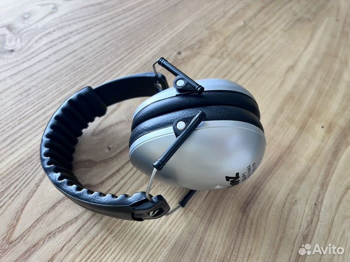 Шумоподавляющие наушники banz