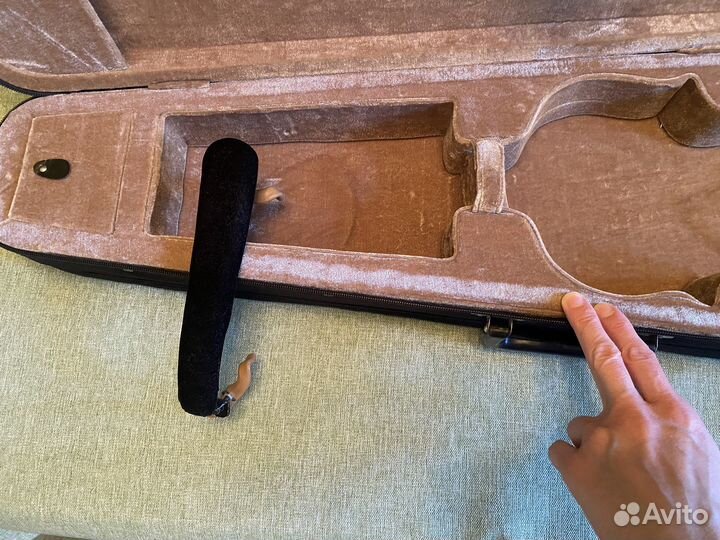 Футляр и мостик для скрипки 4/4