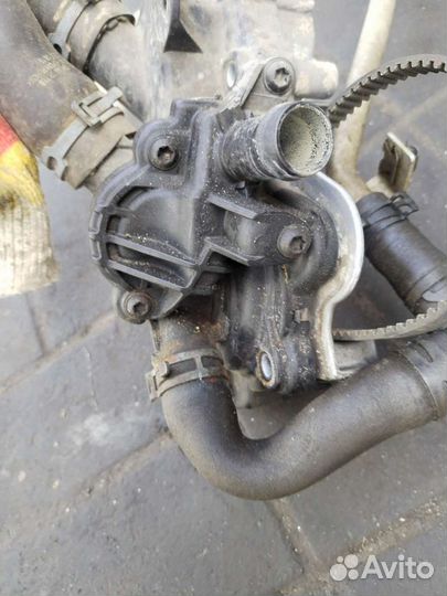 Корпус термостата Фольксваген поло 16г 1.6 110л