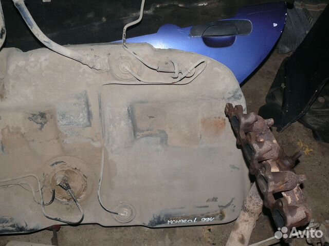 Бензобак Ford Mondeo 2 1998 г NGA 2 л