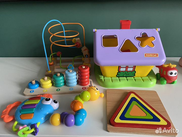 Развивающие игрушки для малышей