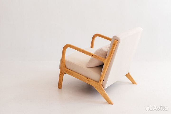 Кресло из натурального каучука