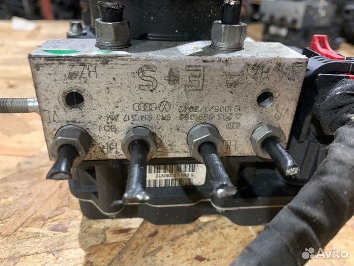 Блок abs Audi A1 8X (5хб) 1.4 CAX 2010-2015