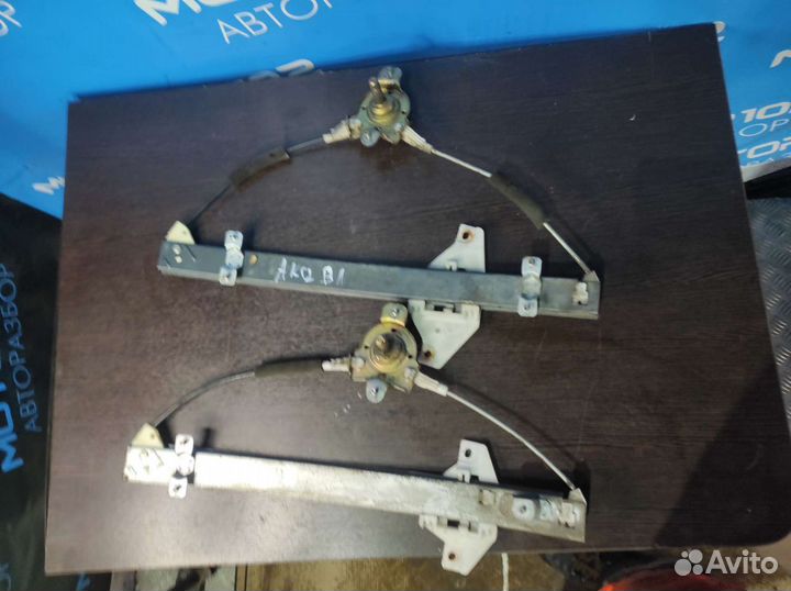 Стеклоподъемник двери правый Hyundai Accent