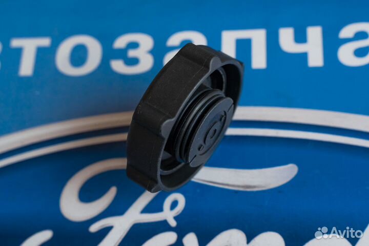 Крышка бачка гур Форд Фокус, Мондео, Фиеста, Фьюжн