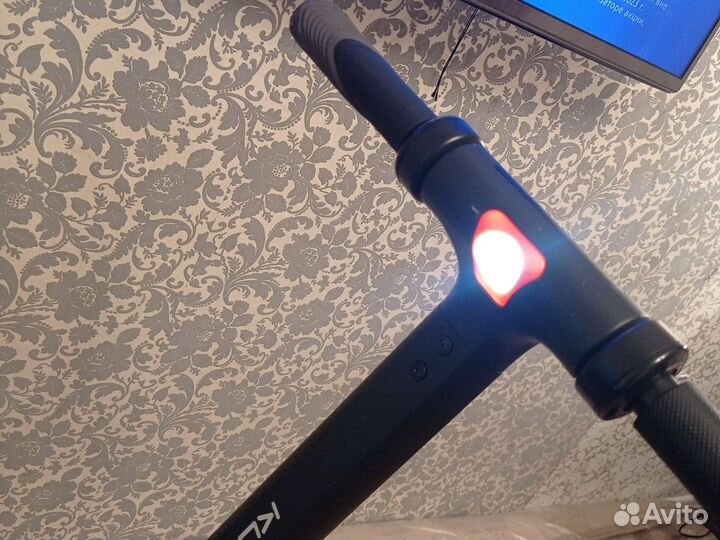 Электросамокат kugoo s1