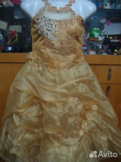 Платья и сарафаны нарядные