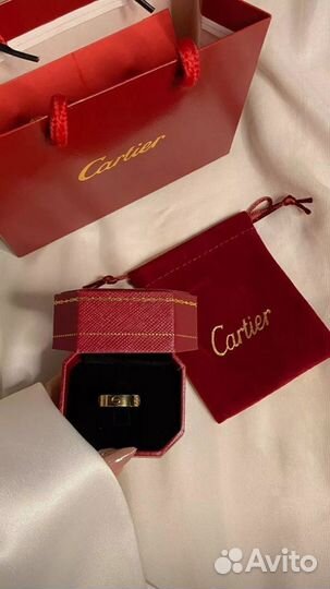 Кольцо Cartier love