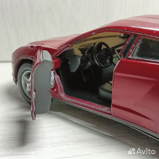 Модель автомобиля lamborgini urus