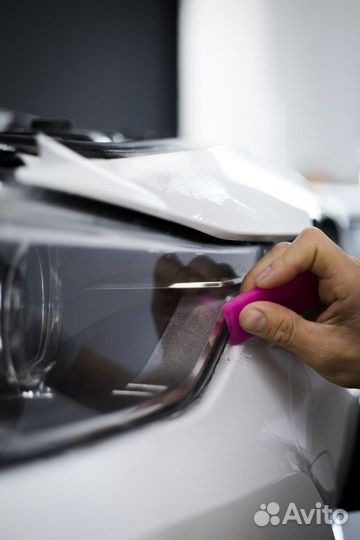 Оклейка автомобиля плёнкой,тонировка, бронирование