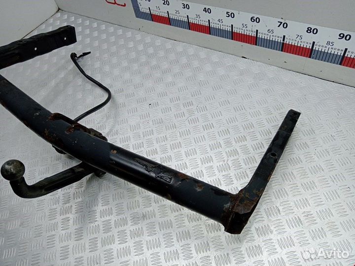 Фаркоп для Volkswagen Passat 5