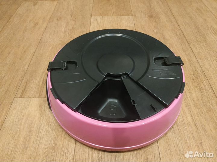 Автоматическая кормушка на 6 кормлений