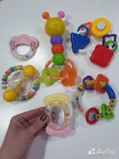 Игрушки погремушки пакетом