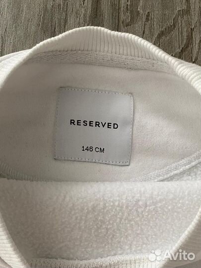 Свитшот reserved белый