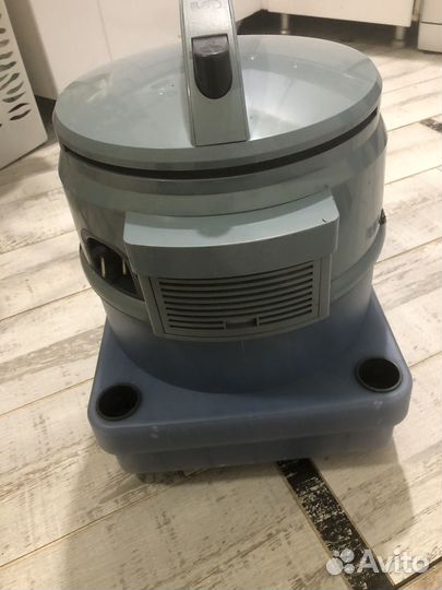 Моющий Пылесос Philips Triatlon 2000 turbo system