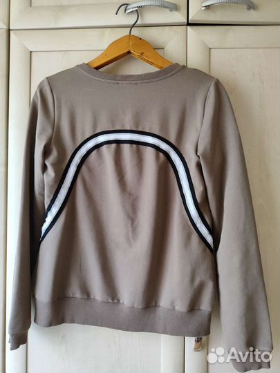 Спортивный костюм женский