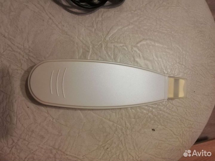 Аппарат для ультразвуковой чистки лица