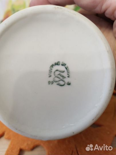 Фарфор из СССР.Молочник и чашка. Болгария