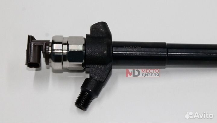Форсунка топливная Denso 1465A054
