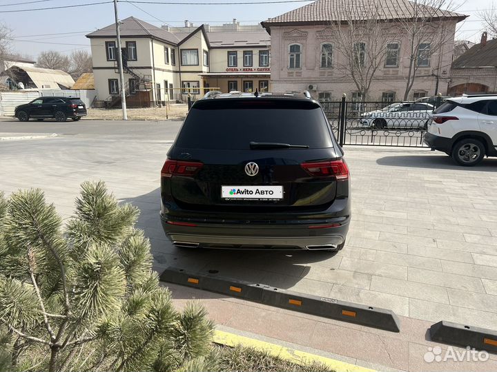 Volkswagen Tiguan 2.0 AMT, 2018, 60 000 км