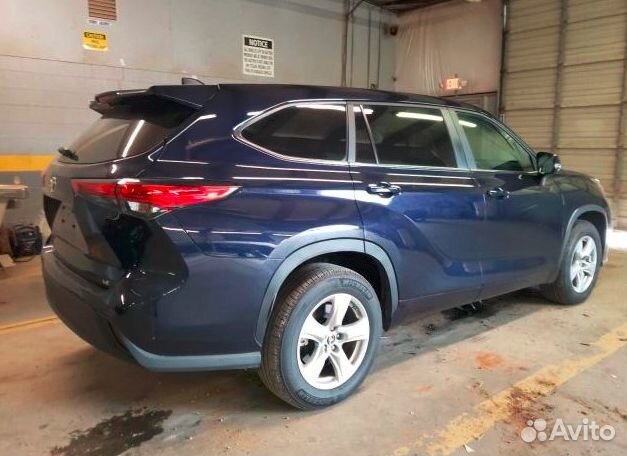Запчасти на 2023 toyota highlander L