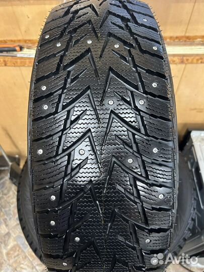 Nexen Winguard WinSpike WS62 235/65 R17