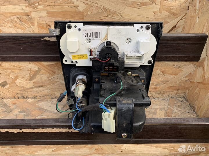 Блок управления отопителем Hyundai Santa Fe