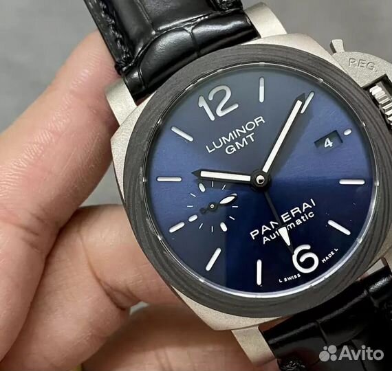 Часы Panerai Luminor GMT Blue Dial