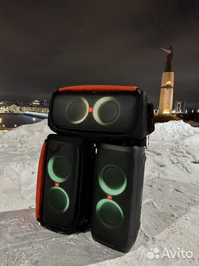 Колонка В аренду JBL310