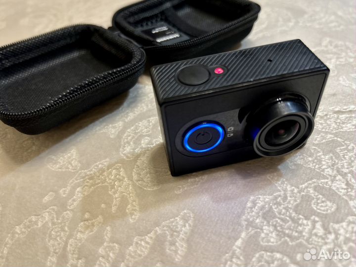 Экшн камера Xiaomi Yi