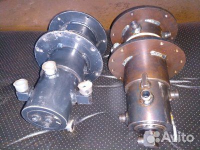 Устроиство поворотное 702мв-43.47.010-3