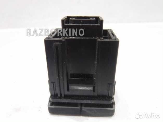 Кнопка Тойота RAV 4 4 XA40