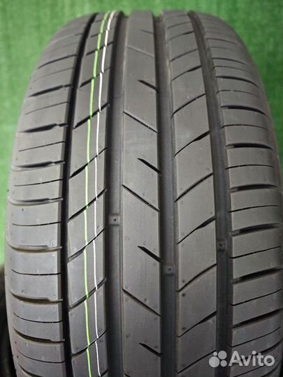 Kumho Ecsta HS52 225/45 R17 91W