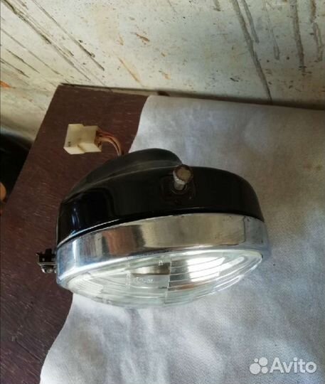 Фара. Мотоцикл. Восход. Сова