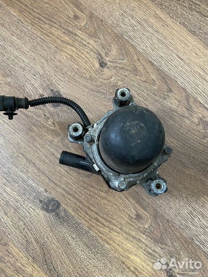 Насос продувки катализатора Porsche Cayenne 955/95