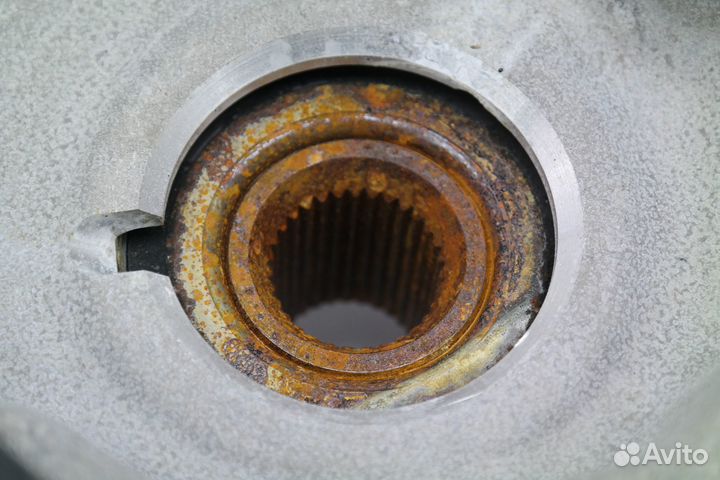 Кулак поворотный Range Rover 4 L405